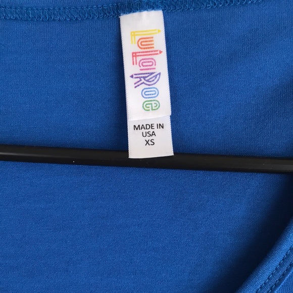 LulaRoe Perfect Tee - Picture 2 of 2